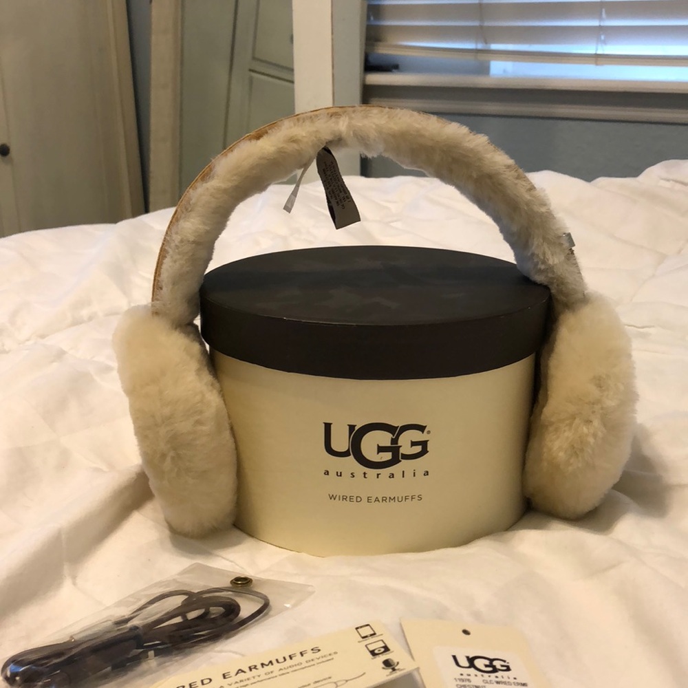 UGG Wired Earmuffs
